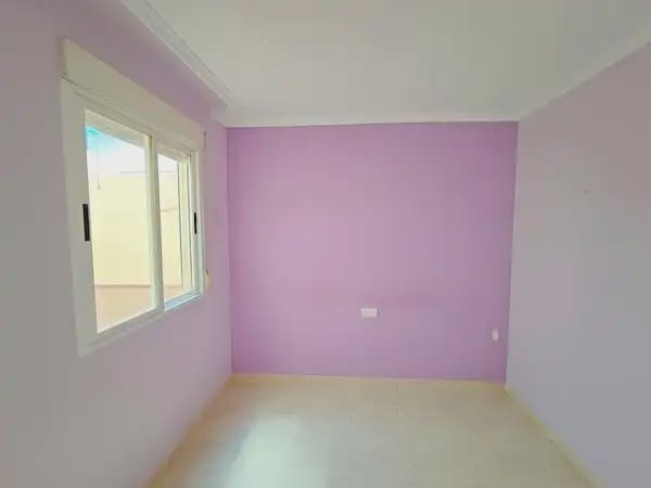 3 bedroom Apartment for sale in Adra - € 94,000 (Ref: 9836782)