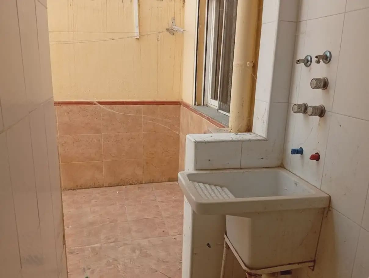 3 bedroom Apartment for sale in Adra - € 94,000 (Ref: 9836782)