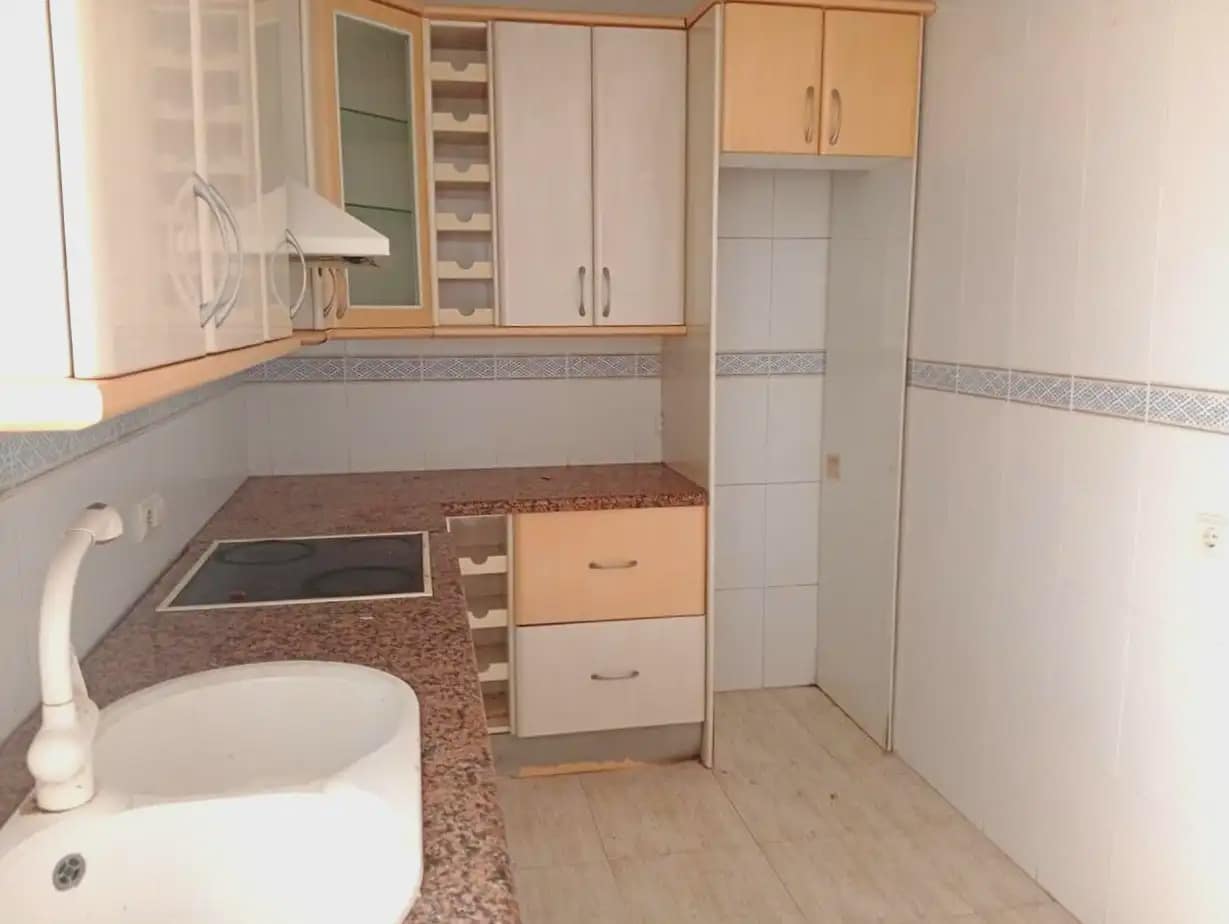3 bedroom Apartment for sale in Adra - € 94,000 (Ref: 9836782)
