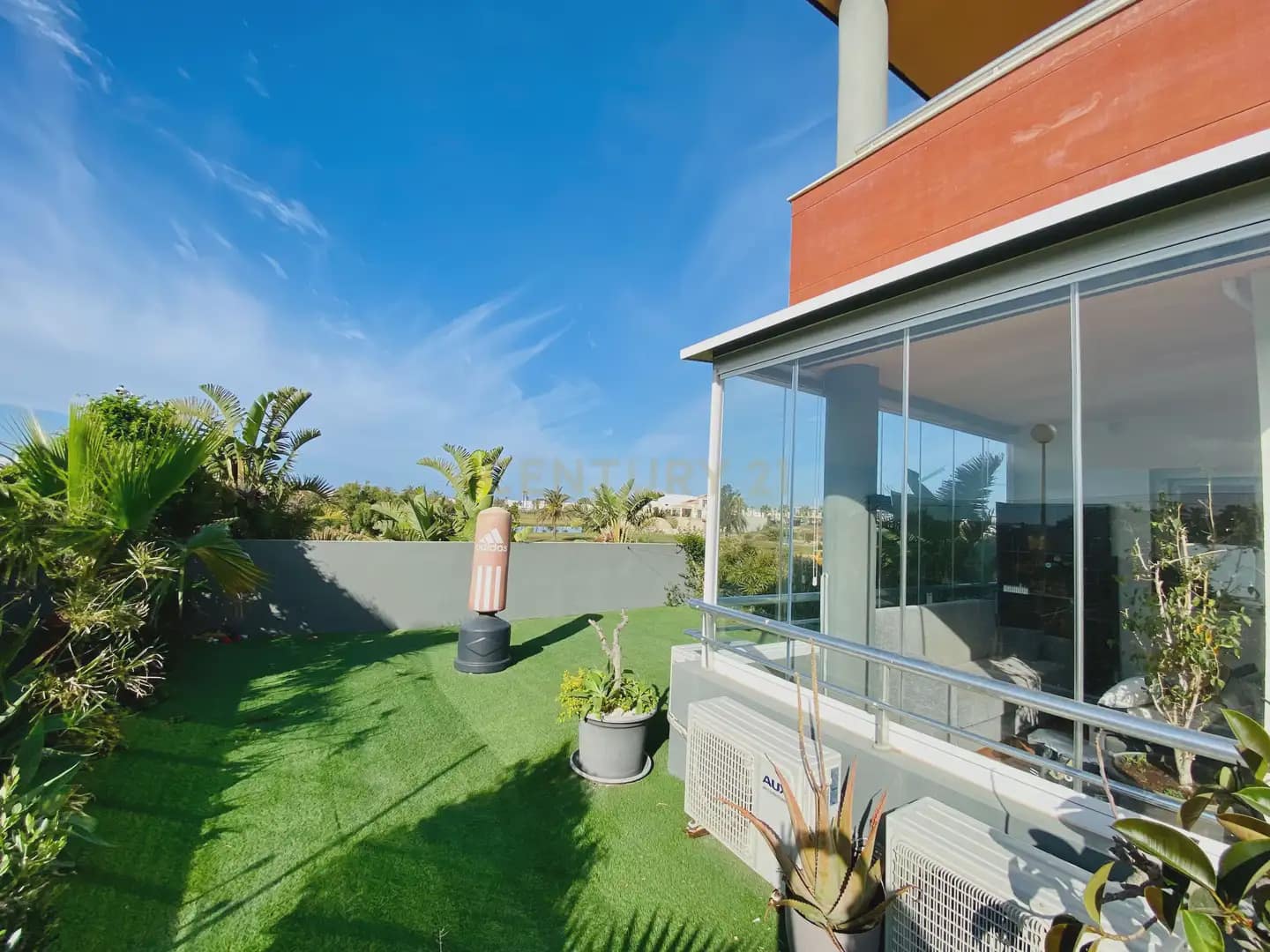 2 bedroom Apartment for sale in El Ejido - € 260,000 (Ref: 9838316)