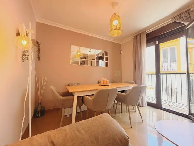 Piso de 4 habitaciones en Berja en venta - 149.000 € (Ref: 9956256)