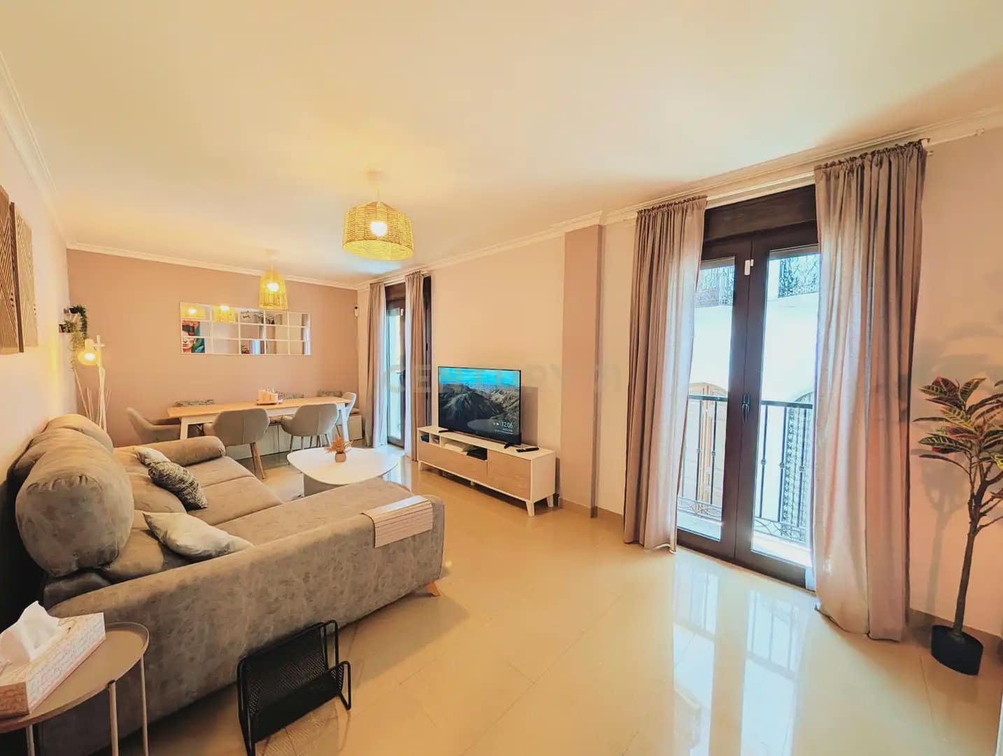 Piso de 4 habitaciones en Berja en venta - 149.000 € (Ref: 9956256)