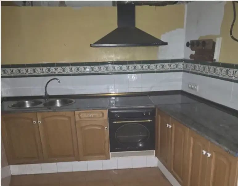 3 slaapkamer Huis te koop in Vilafranca - € 73.920 (Ref: 10078623)