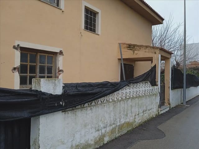 Chalet de 4 habitaciones en Vinaròs en venta - 218.000 € (Ref: 10078629)
