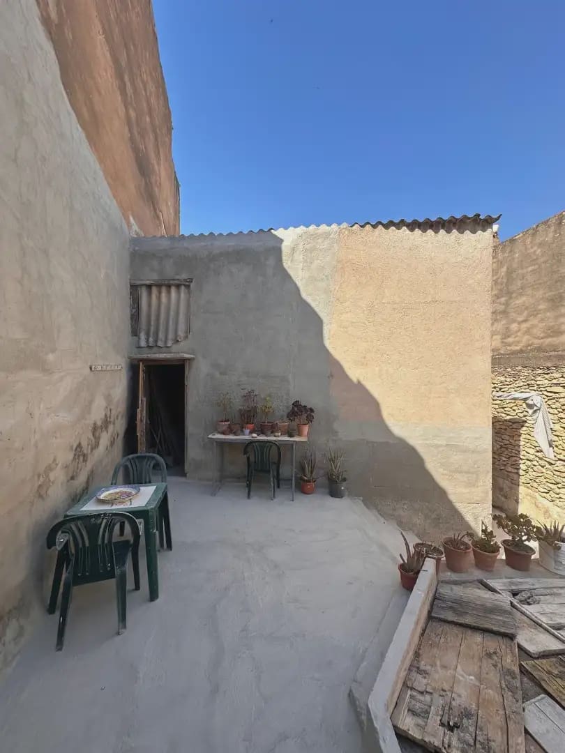 Byggetomt til salgs i Calig - € 165 000 (Ref: 10078631)