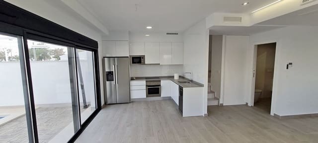 Chalet de 3 habitaciones en Los Dolses, Orihuela en venta con piscina - 399.900 € (Ref: 6010305)