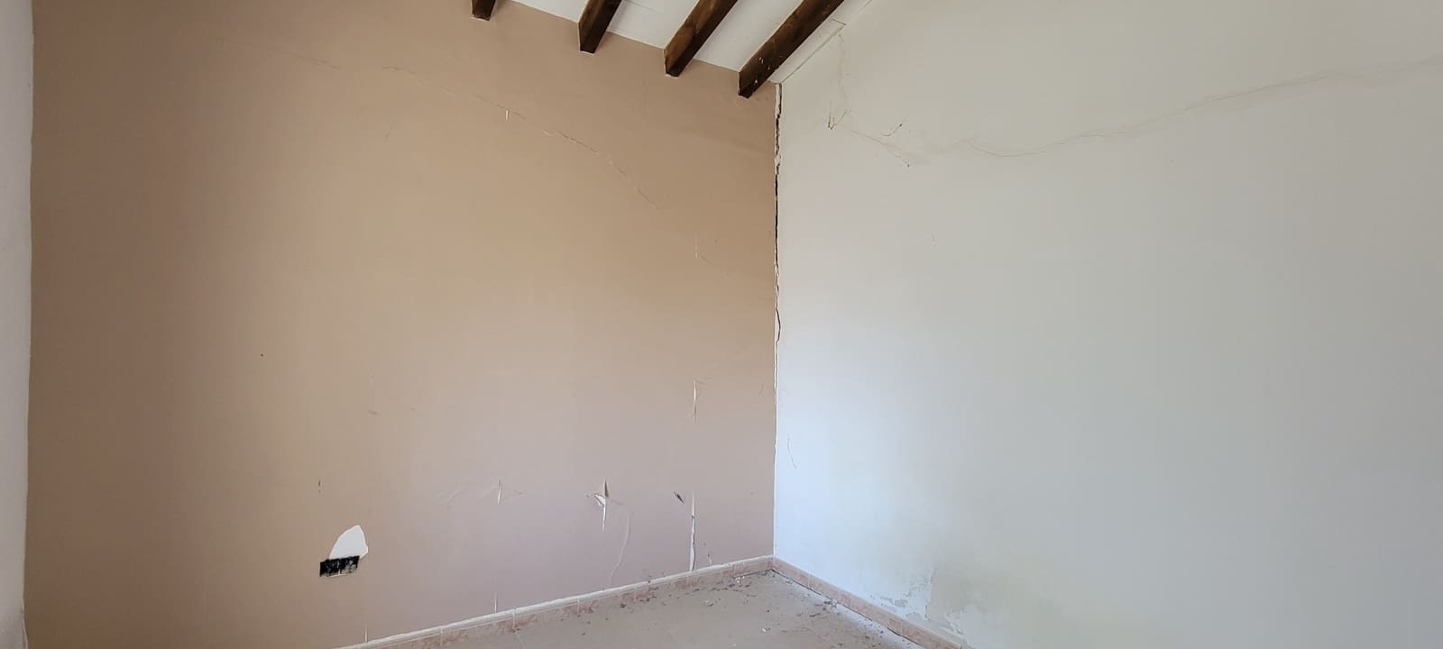 4 bedroom Finca/Country House for sale in Torremendo with pool - € 119,995 (Ref: 8465683)