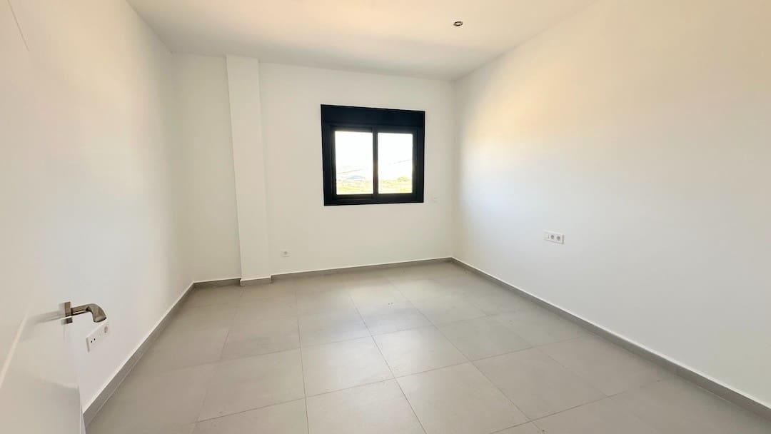 3 soveværelse Finca/Landehus til salg i Canada de la Lena med swimmingpool garage - € 329.000 (Ref: 8787329)