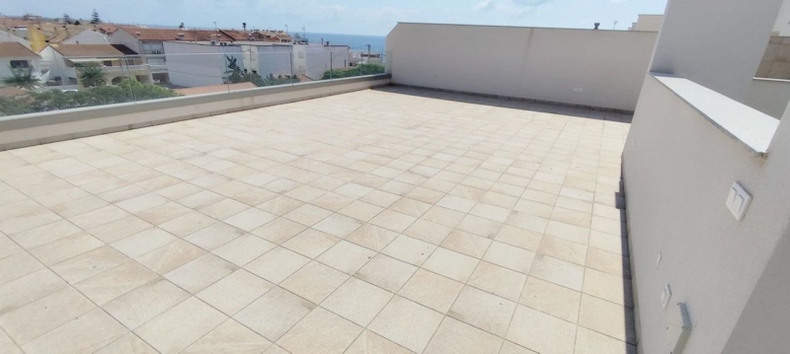 2 quarto Penthouse para venda em Torre de la Horadada com piscina garagem - 495 000 € (Ref: 9109819)