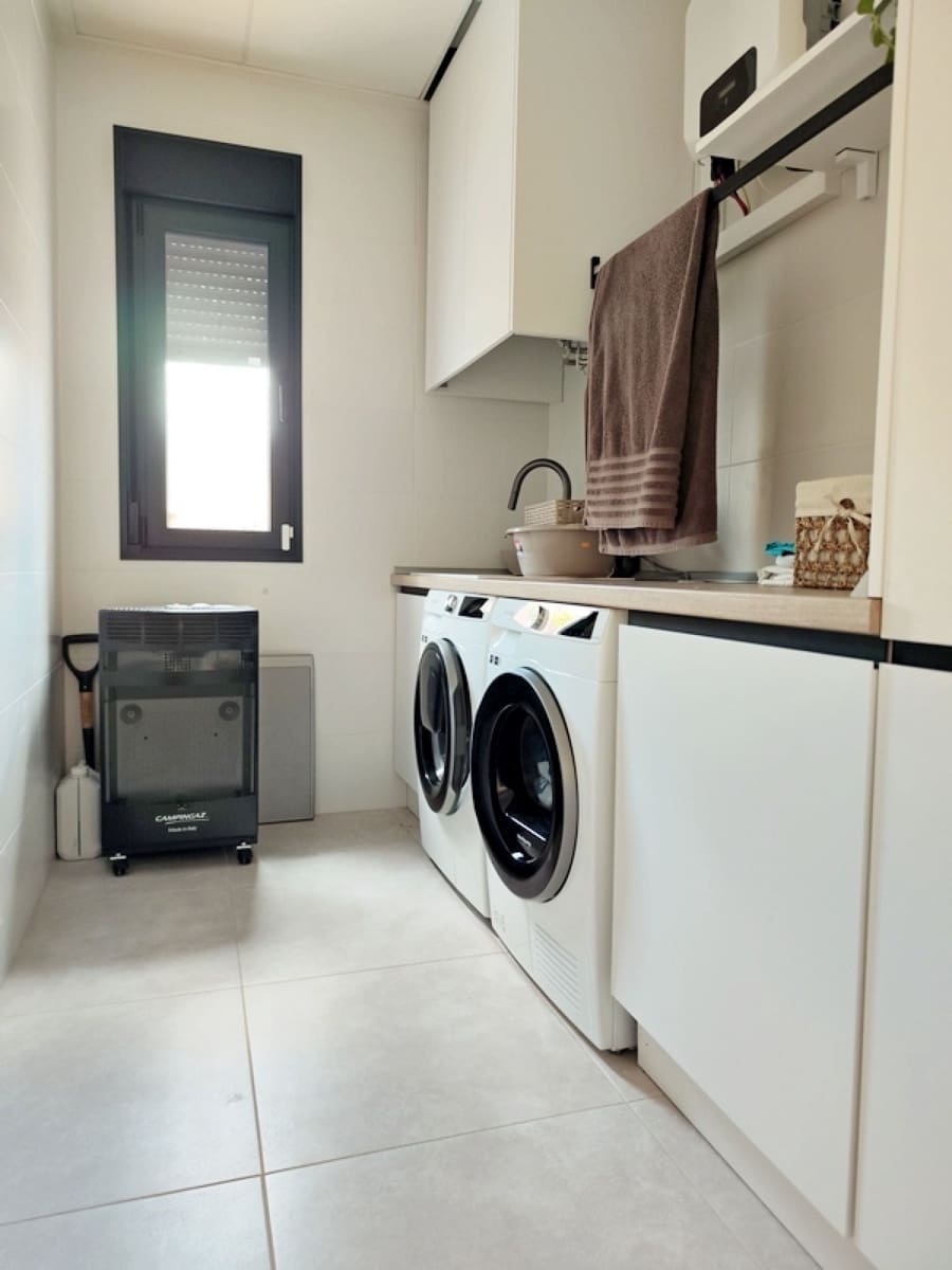 3 soveværelse Villa til salg i Jumilla med swimmingpool - € 295.000 (Ref: 9151062)