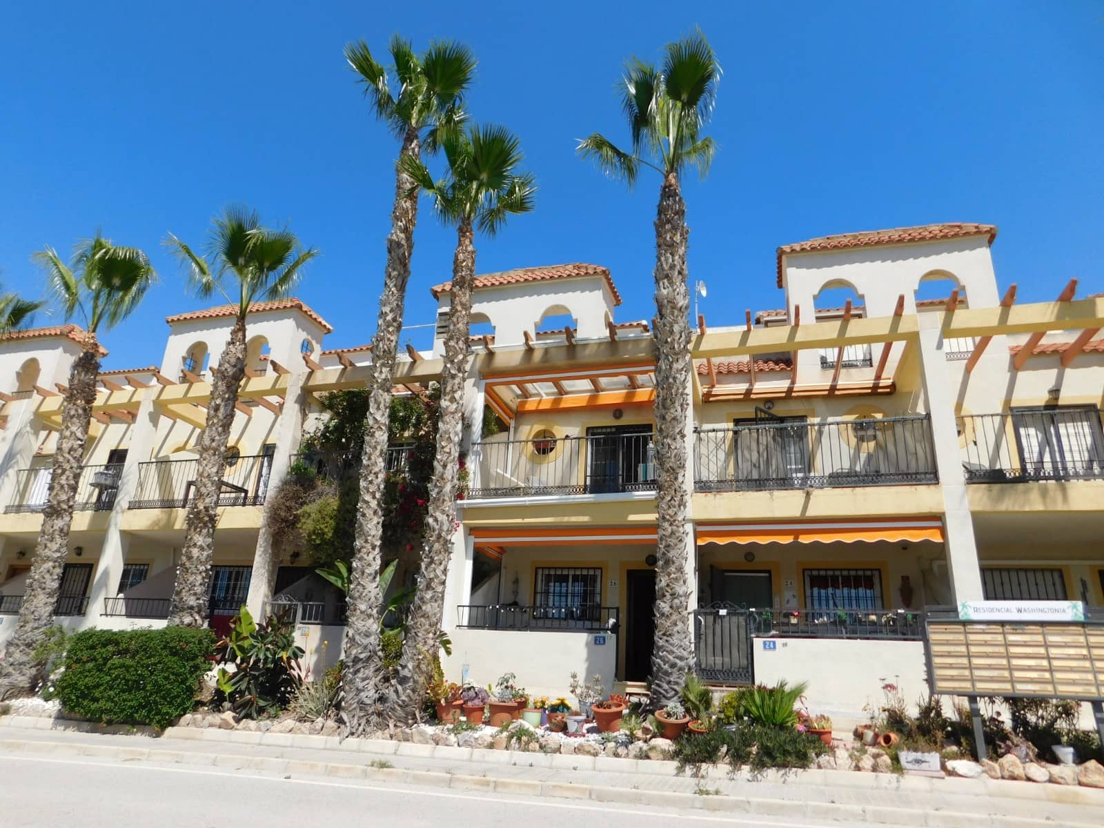 2 slaapkamer Huis te koop in Torremendo met zwembad garage - € 125.000 (Ref: 9263453)