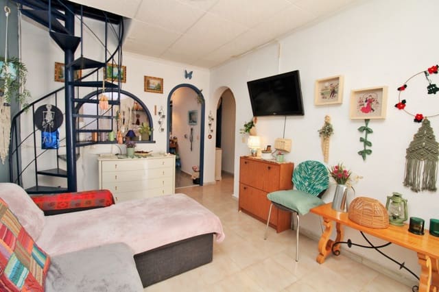 2 slaapkamer Bungalow te koop in Torrevieja met zwembad - € 119.000 (Ref: 9432096)