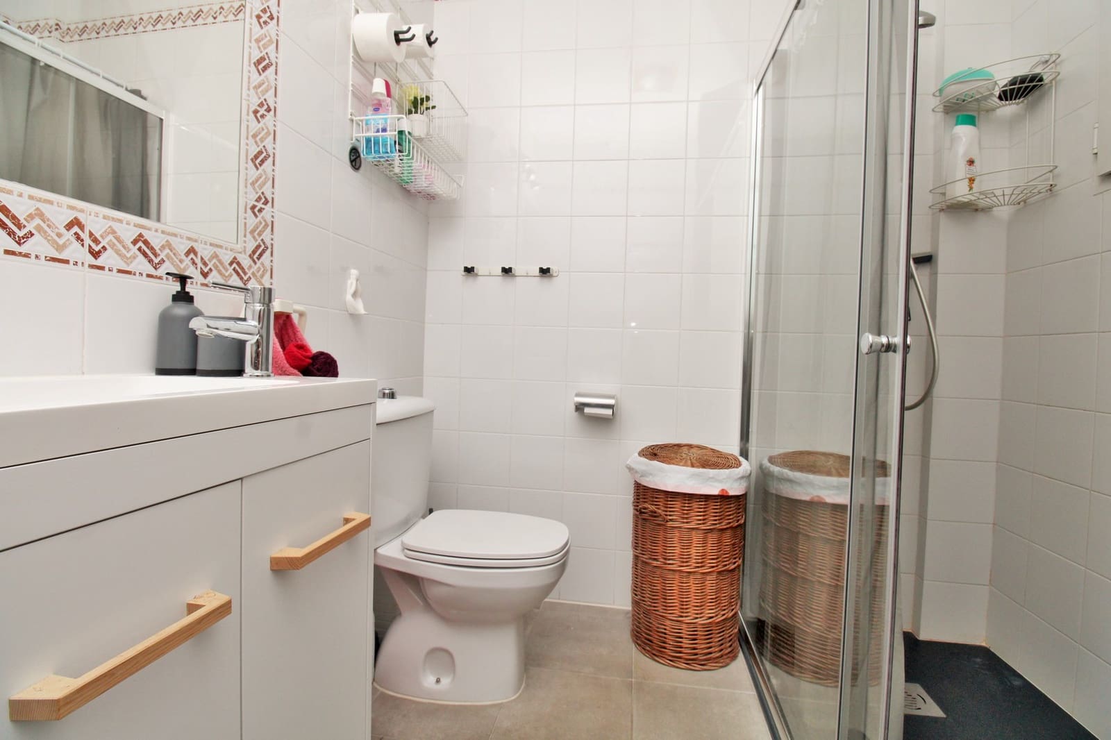 3 bedroom Apartment for sale in Playa Flamenca with pool - € 269,000 (Ref: 9473628)