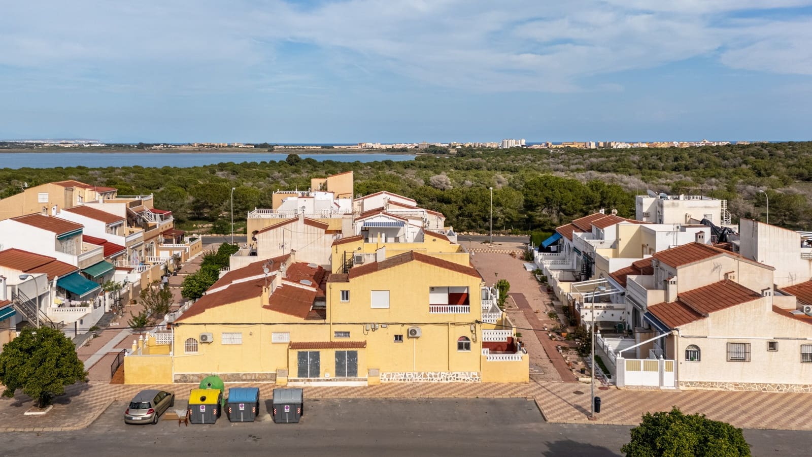 3 soverom Bungalow til salgs i Torrevieja med svømmebasseng - € 146 900 (Ref: 9473666)