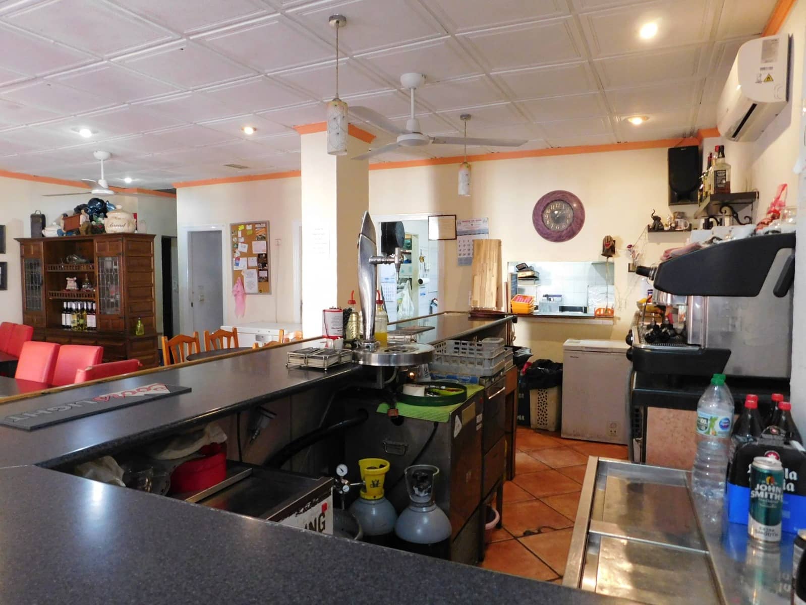 Local Comercial en San Miguel de Salinas en venta con piscina - 147.000 € (Ref: 9601390)