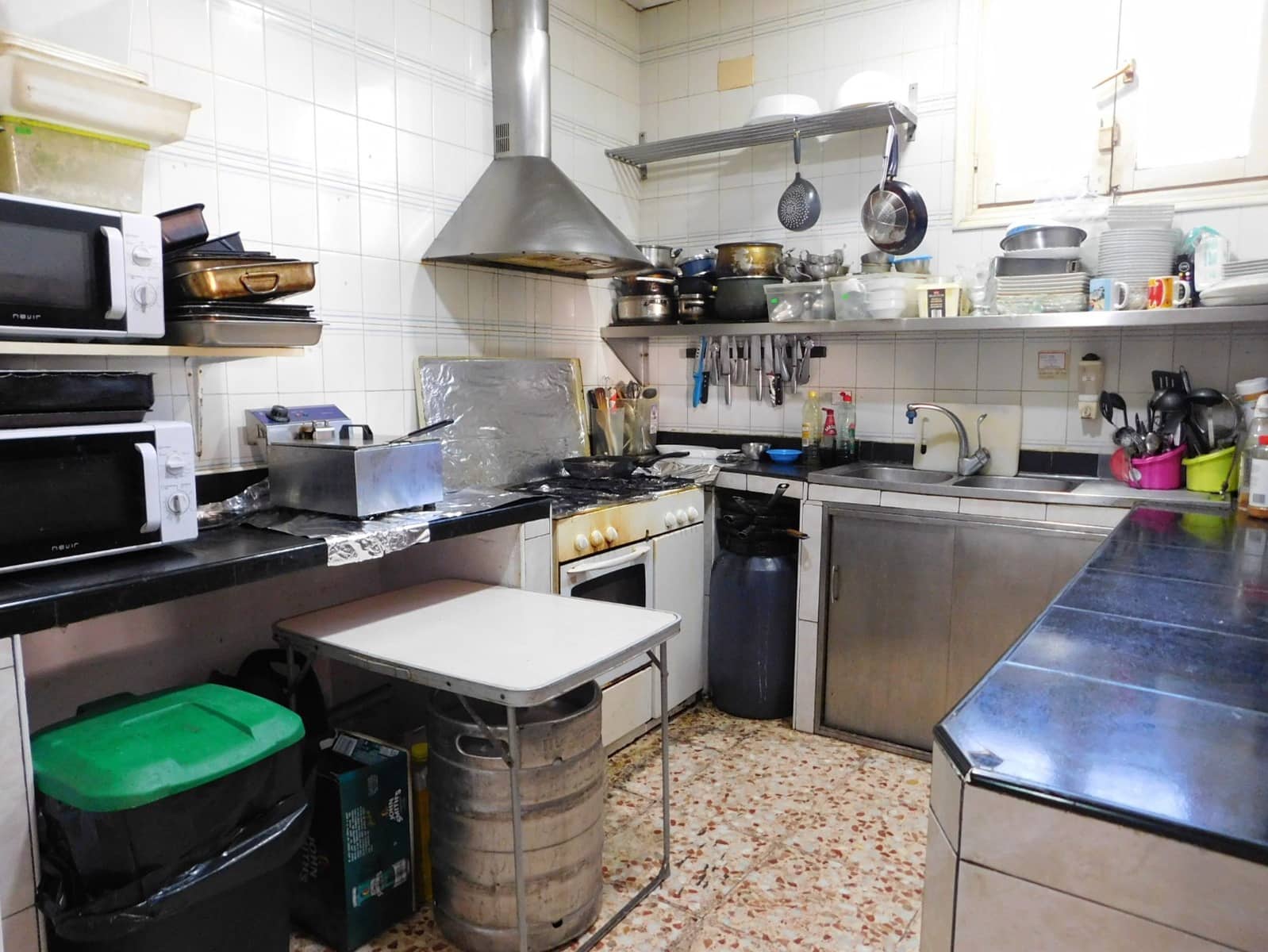 Local Comercial en San Miguel de Salinas en venta con piscina - 147.000 € (Ref: 9601390)