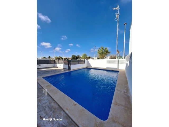 2 soveværelse Penthouse til salg i Lo Pagan, San Pedro del Pinatar med swimmingpool - € 249.999 (Ref: 9622264)