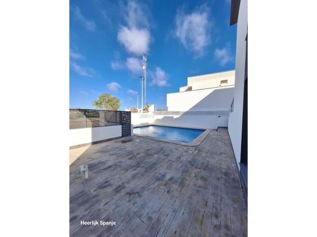 2 soveværelse Penthouse til salg i Lo Pagan, San Pedro del Pinatar med swimmingpool - € 249.999 (Ref: 9622264)