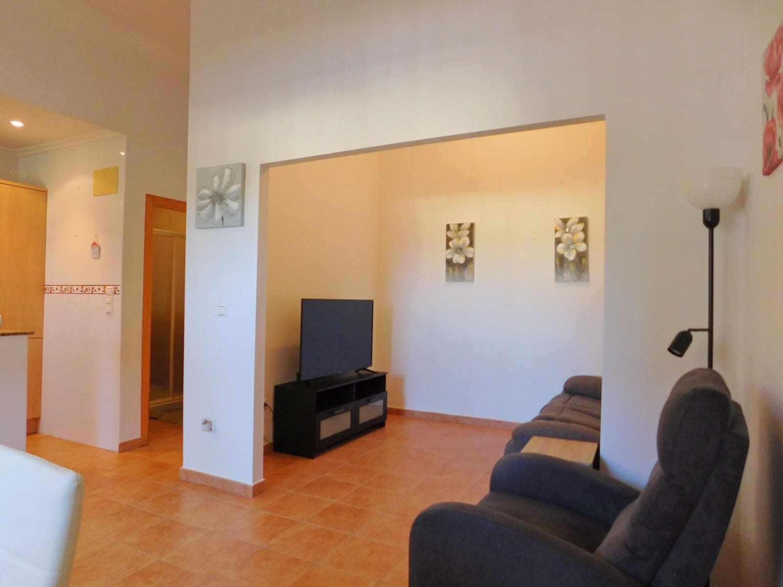 2 bedroom Apartment for sale in Torremendo with pool - € 110,000 (Ref: 9696656)