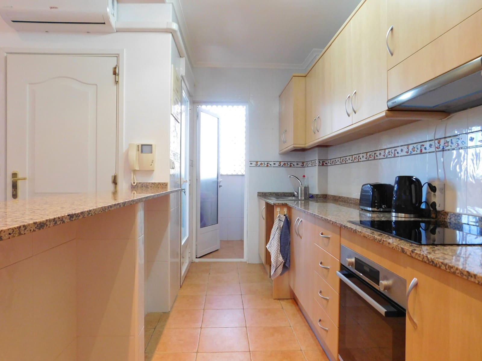 2 bedroom Apartment for sale in Torremendo with pool - € 110,000 (Ref: 9696656)