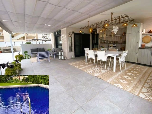 3 sovrum Lägenhet till salu i Guardamar del Segura med pool - 369 900 € (Ref: 9696663)