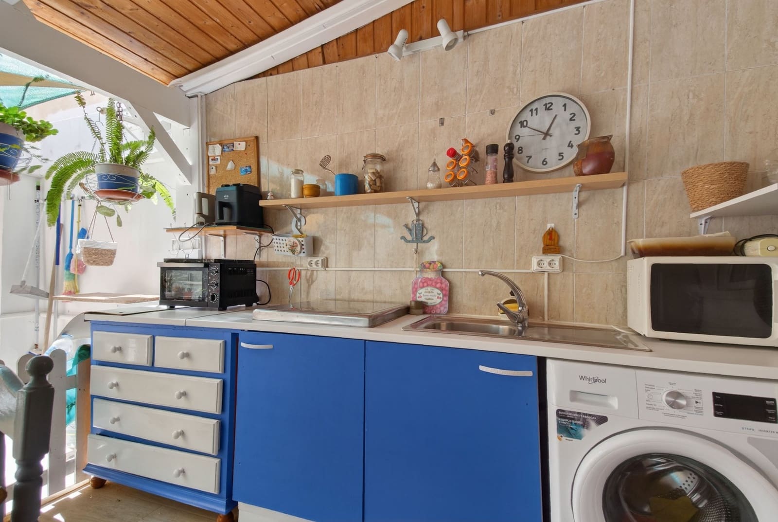 Apartamento de 2 habitaciones en Torrevieja en venta con piscina - 227.000 € (Ref: 9696892)