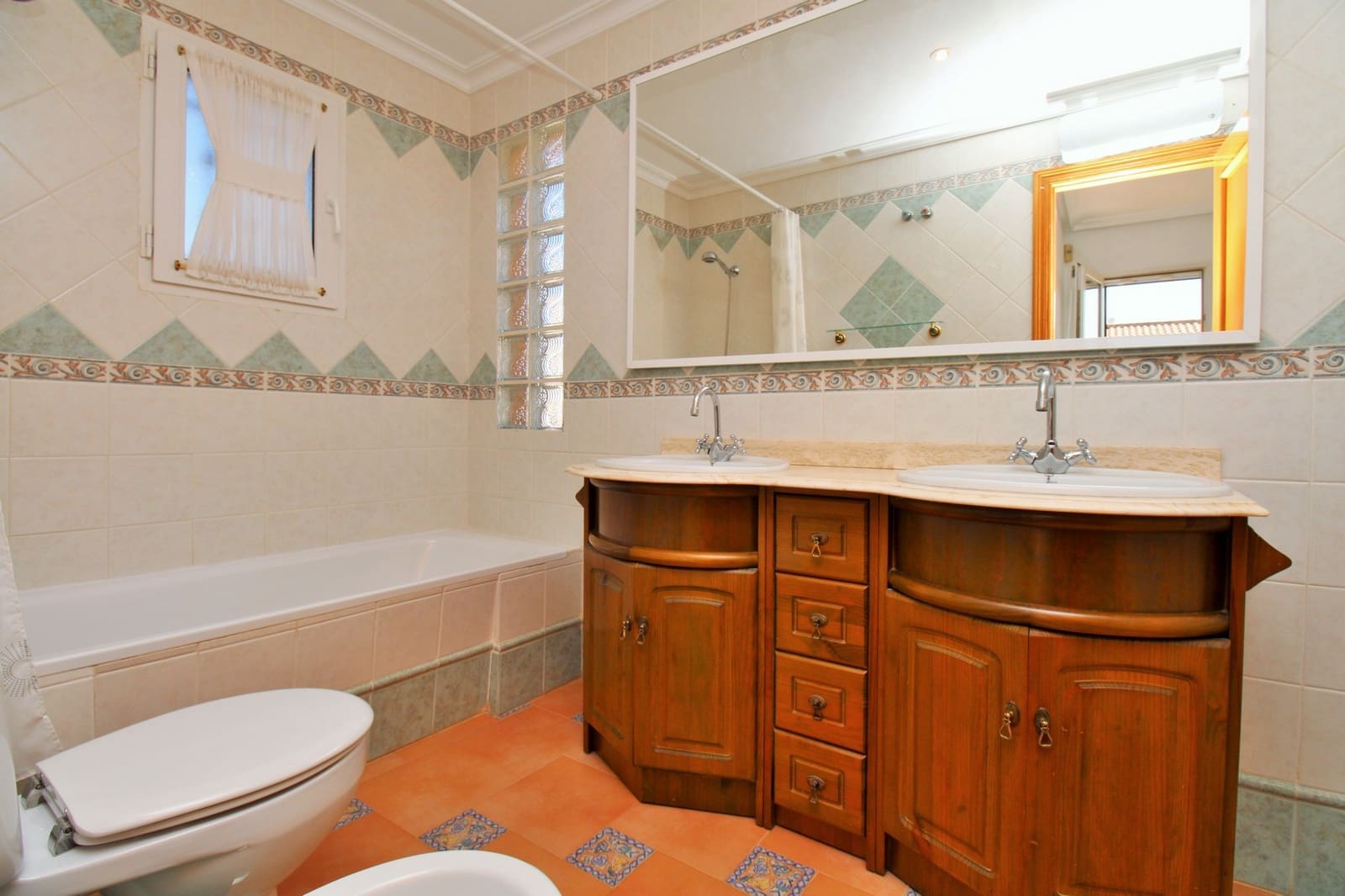 3 soveværelse Rækkehus til salg i Playa Flamenca med swimmingpool - € 249.950 (Ref: 9727097)