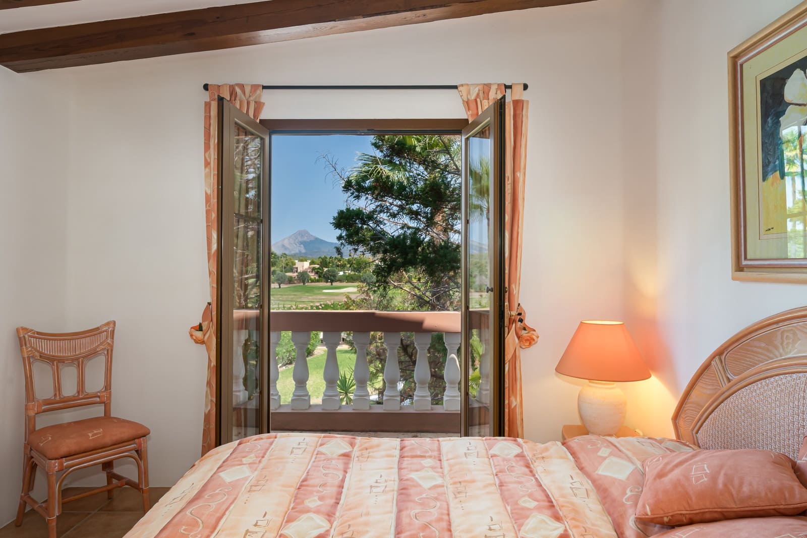 3 bedroom Villa for sale in Santa Ponsa with pool - € 1,590,000 (Ref: 10023740)