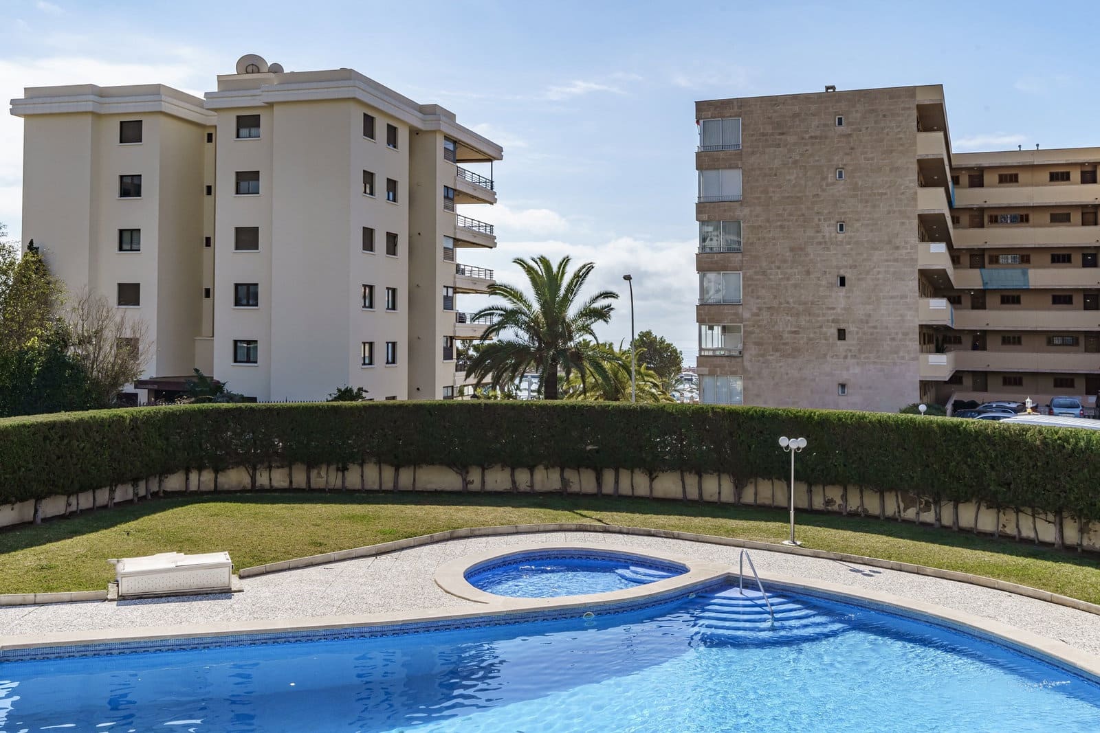 2 Zimmer Apartment zu verkaufen in Portals Nous mit Pool Garage - 995.000 € (Ref: 10023741)