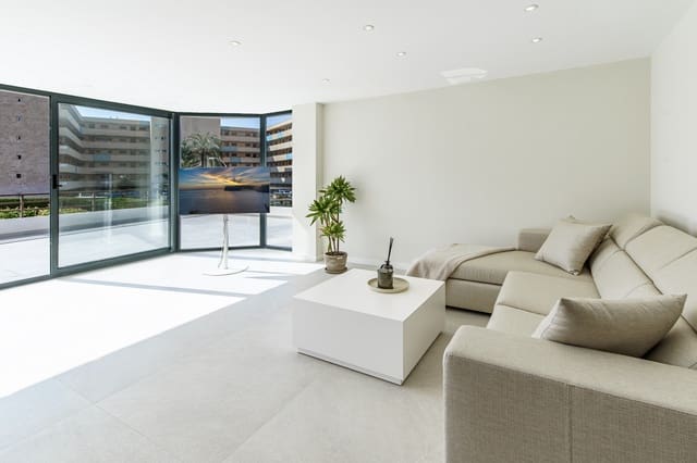 2 slaapkamer Flat te koop in Portals Nous, Calvià - € 995.000 (Ref: 10023741)