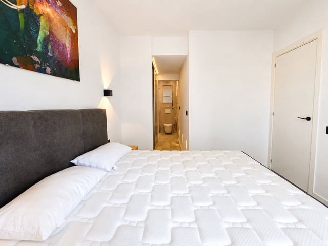 2 soverom Leilighet til leie i Illetas, Calvià med svømmebasseng garasje - € 2 800 (Ref: 10044716)