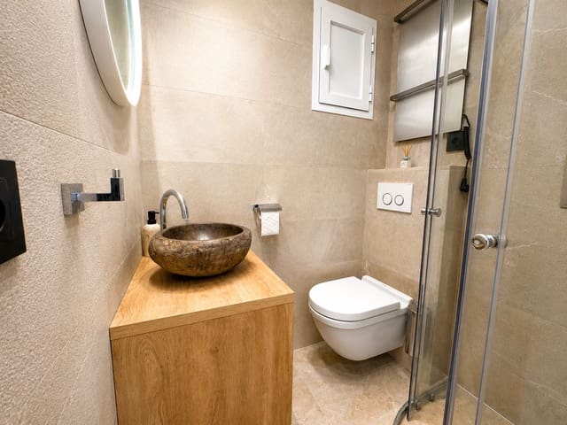 2 soverom Leilighet til leie i Illetas, Calvià med svømmebasseng garasje - € 2 800 (Ref: 10044716)