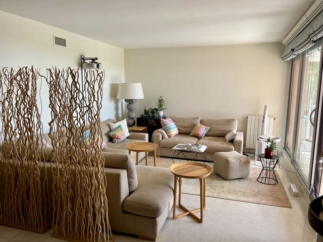Appartement de 3 chambres à louer à Sol de Mallorca, Calvià avec piscine - 3 800 € (Ref: 10079950)