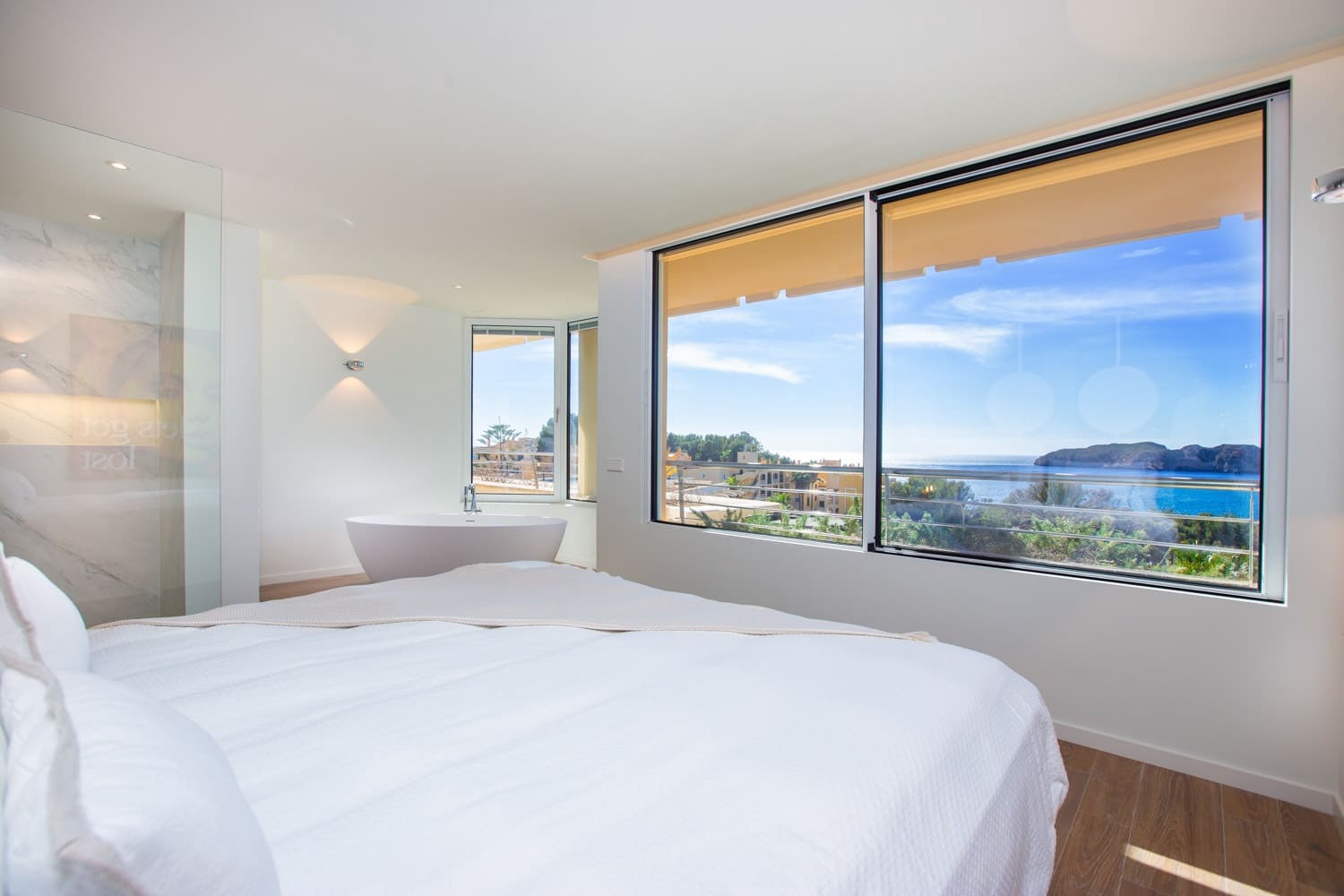 3 chambre Penthouse à vendre à Santa Ponsa avec piscine garage - 3 300 000 € (Ref: 10156167)