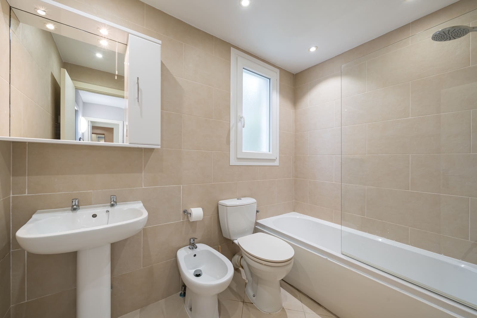Piso de 3 habitaciones en Sol de Mallorca en venta con piscina garaje - 620.000 € (Ref: 10156168)