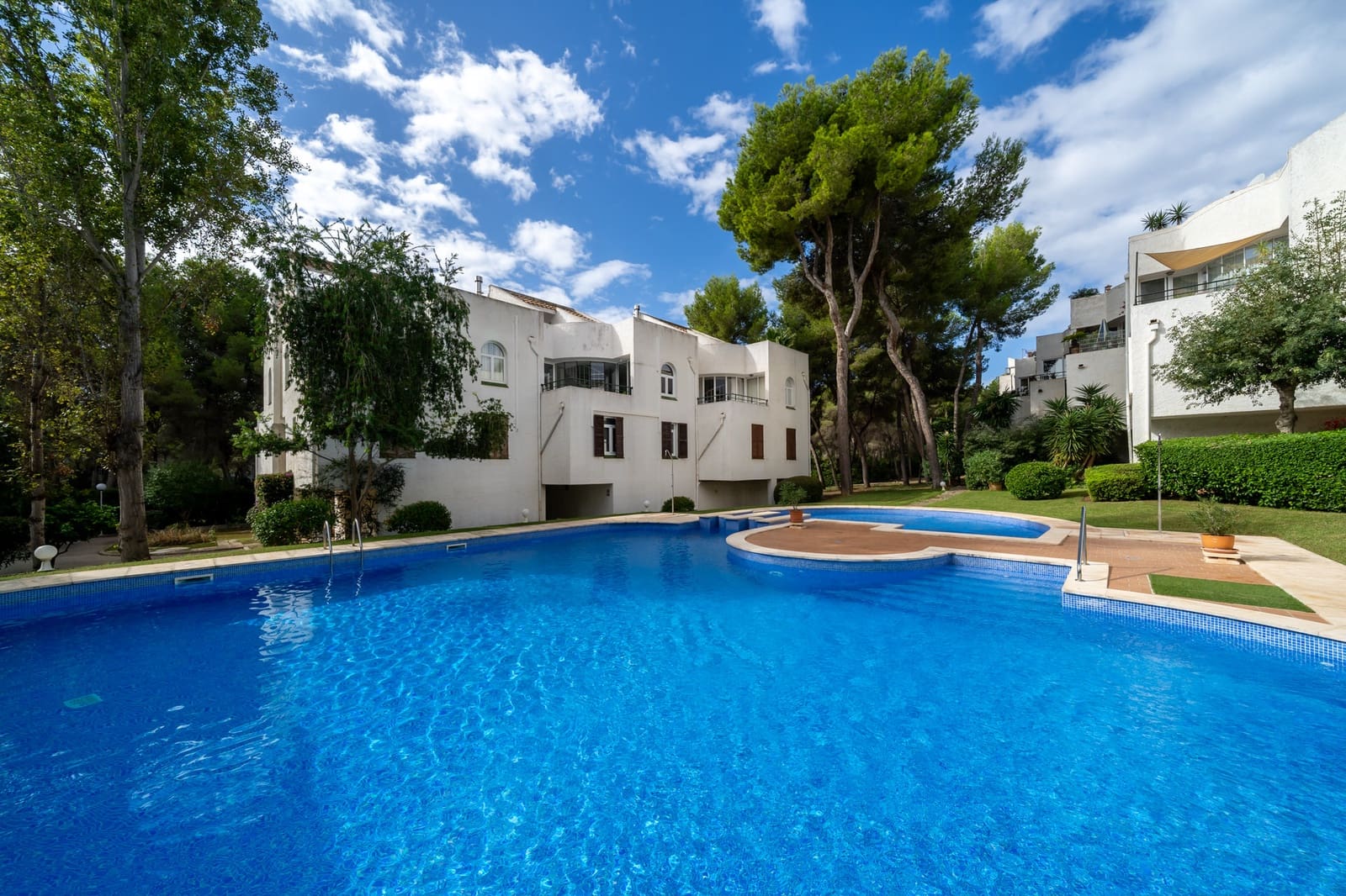 Piso de 3 habitaciones en Sol de Mallorca en venta con piscina garaje - 620.000 € (Ref: 10156168)