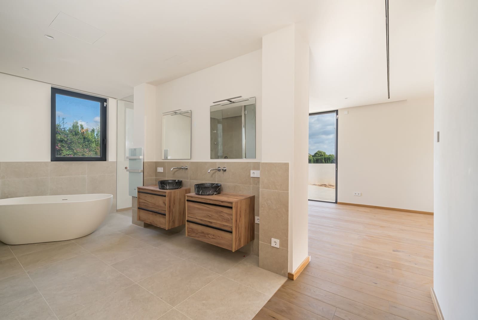4 slaapkamer Villa te koop in Santa Ponsa met zwembad garage - € 5.250.000 (Ref: 10169255)