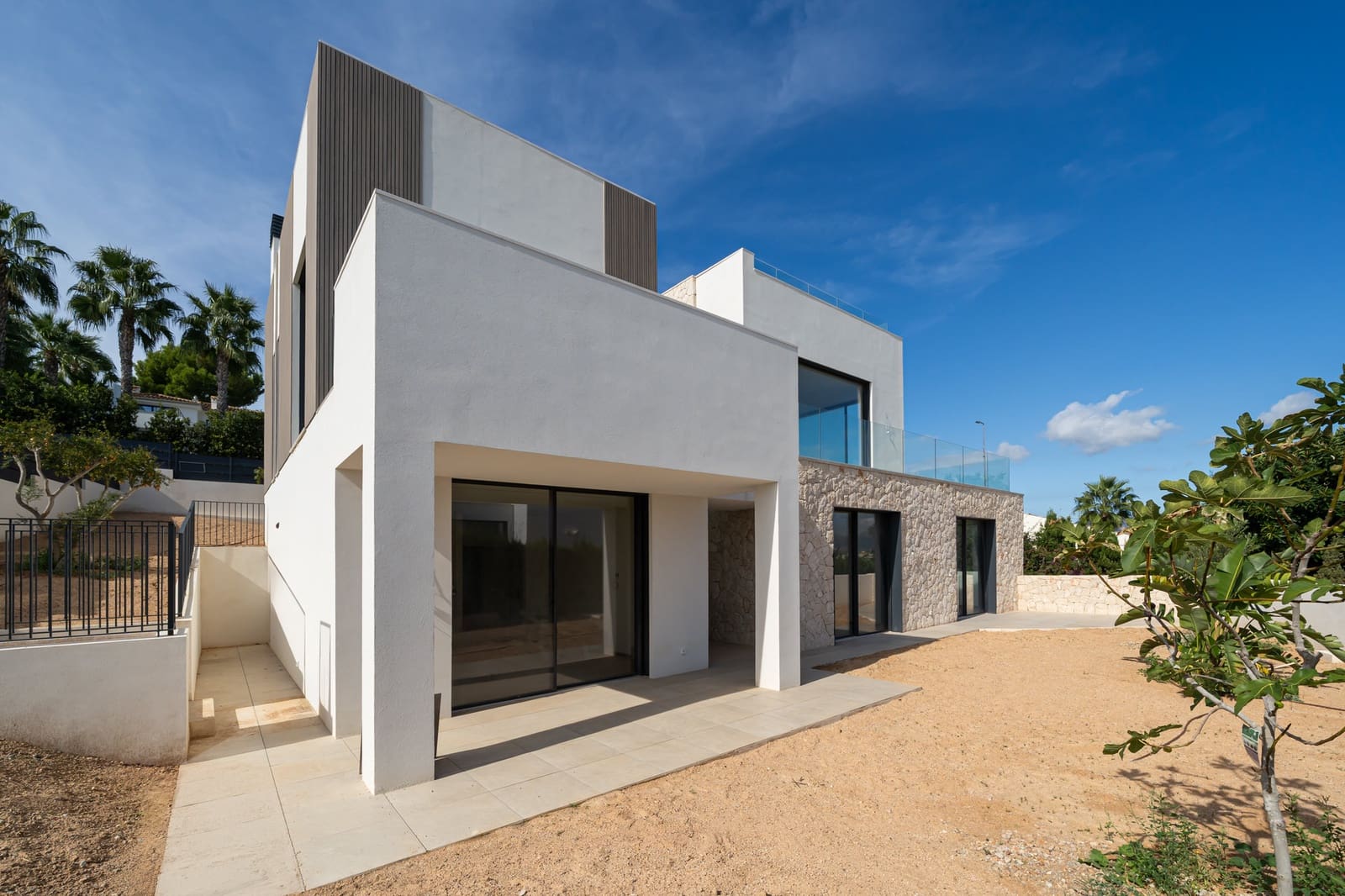 4 slaapkamer Villa te koop in Santa Ponsa met zwembad garage - € 5.250.000 (Ref: 10169255)