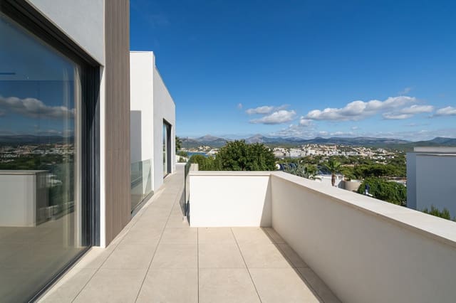 4 slaapkamer Villa te koop in Santa Ponsa, Calvià met zwembad garage - € 5.250.000 (Ref: 10169255)