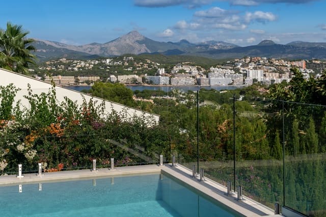 4 slaapkamer Villa te koop in Santa Ponsa, Calvià met zwembad garage - € 5.250.000 (Ref: 10169255)