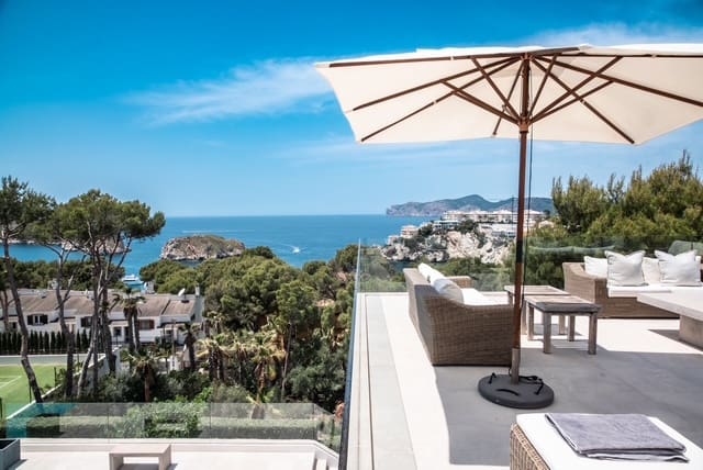 6 chambre Villa/Maison à vendre à Santa Ponsa avec piscine - 13 500 000 € (Ref: 10175915)