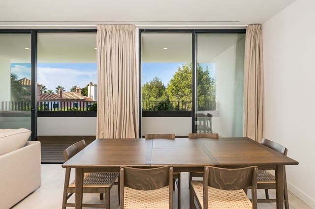 3 sypialnia Mieszkanie na sprzedaż w Santa Ponsa, Calvià z basenem garażem - 1 630 000 € (Ref: 10175916)