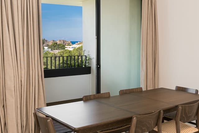 3 sypialnia Mieszkanie na sprzedaż w Santa Ponsa, Calvià z basenem garażem - 1 630 000 € (Ref: 10175916)