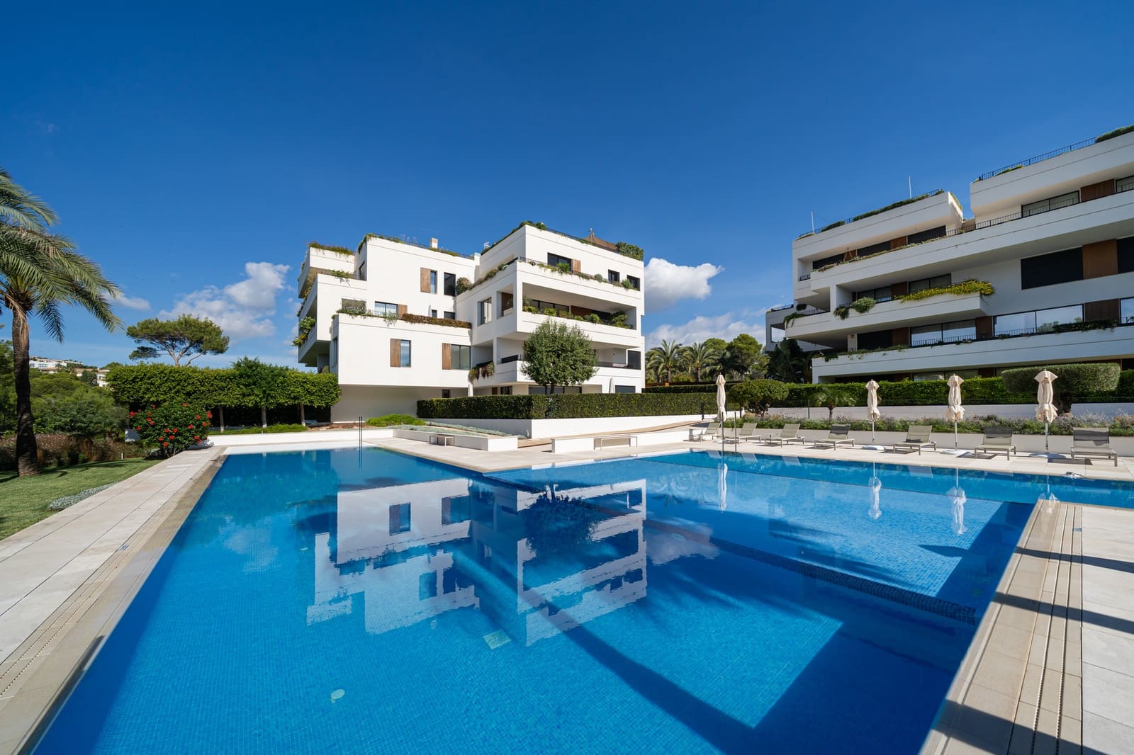 3 soverom Leilighet til salgs i Santa Ponsa med svømmebasseng garasje - € 1 630 000 (Ref: 10175916)