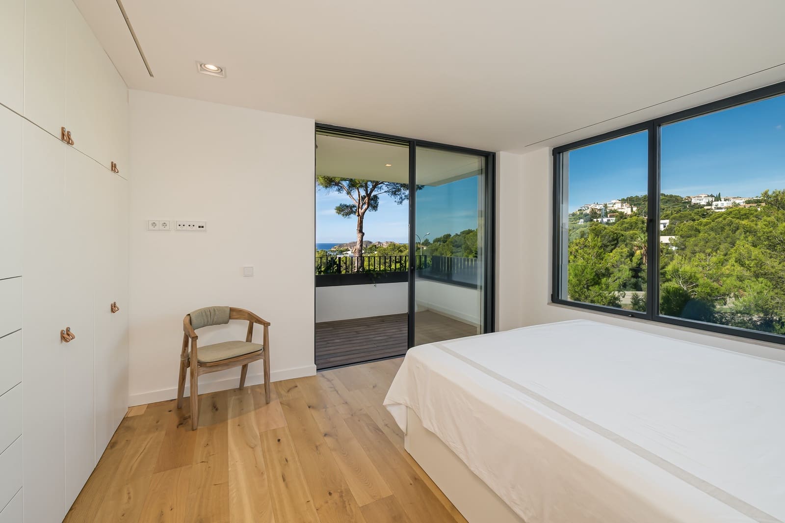 2 Zimmer Wohnung zu verkaufen in Santa Ponsa mit Pool Garage - 1.630.000 € (Ref: 10177643)