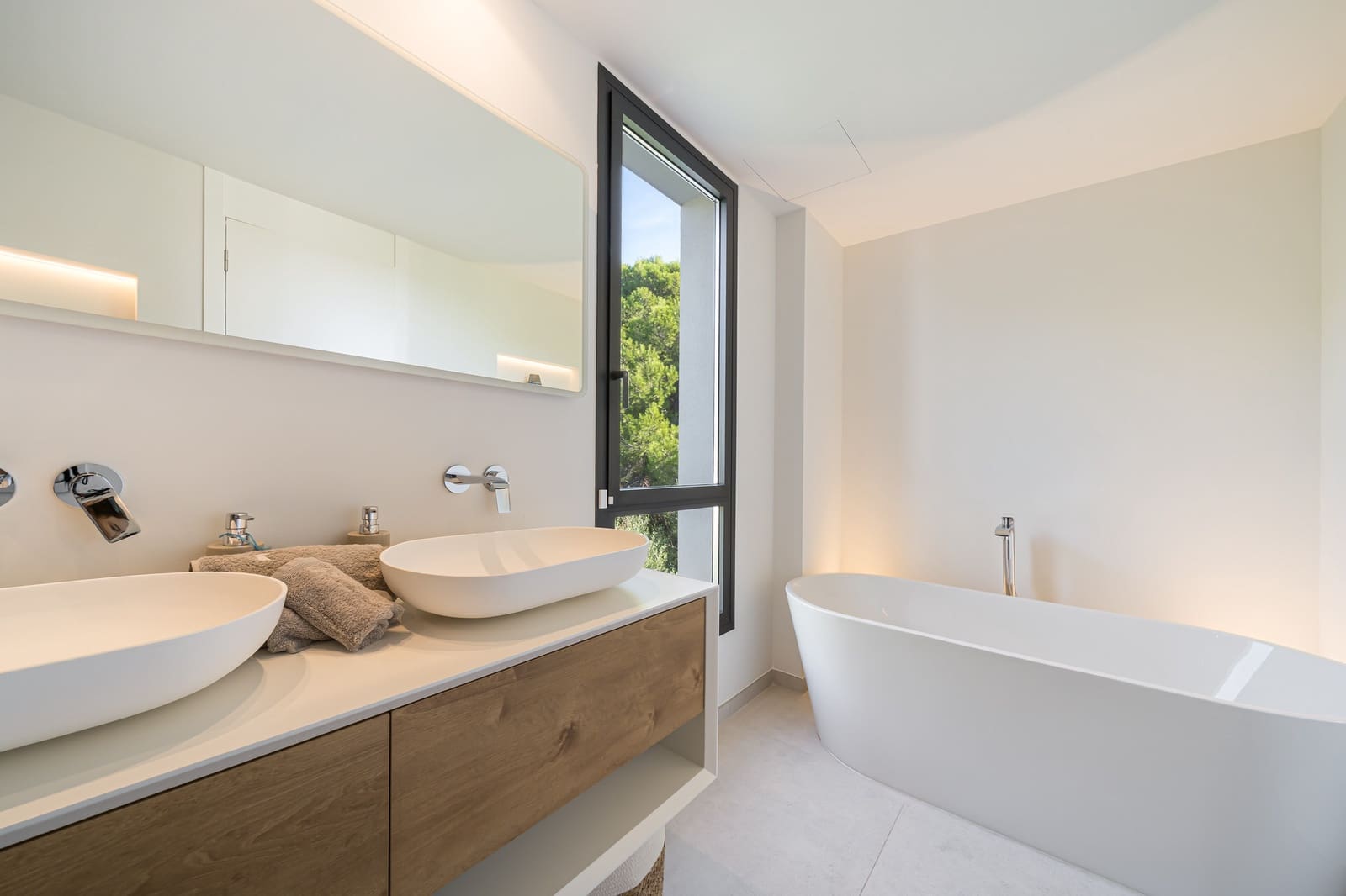 5 soverom Villa til salgs i Santa Ponsa med svømmebasseng garasje - € 4 500 000 (Ref: 10184090)