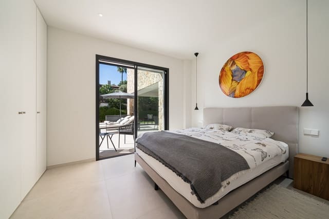 5 soverom Villa til salgs i Santa Ponsa, Calvià med svømmebasseng garasje - € 4 500 000 (Ref: 10184090)