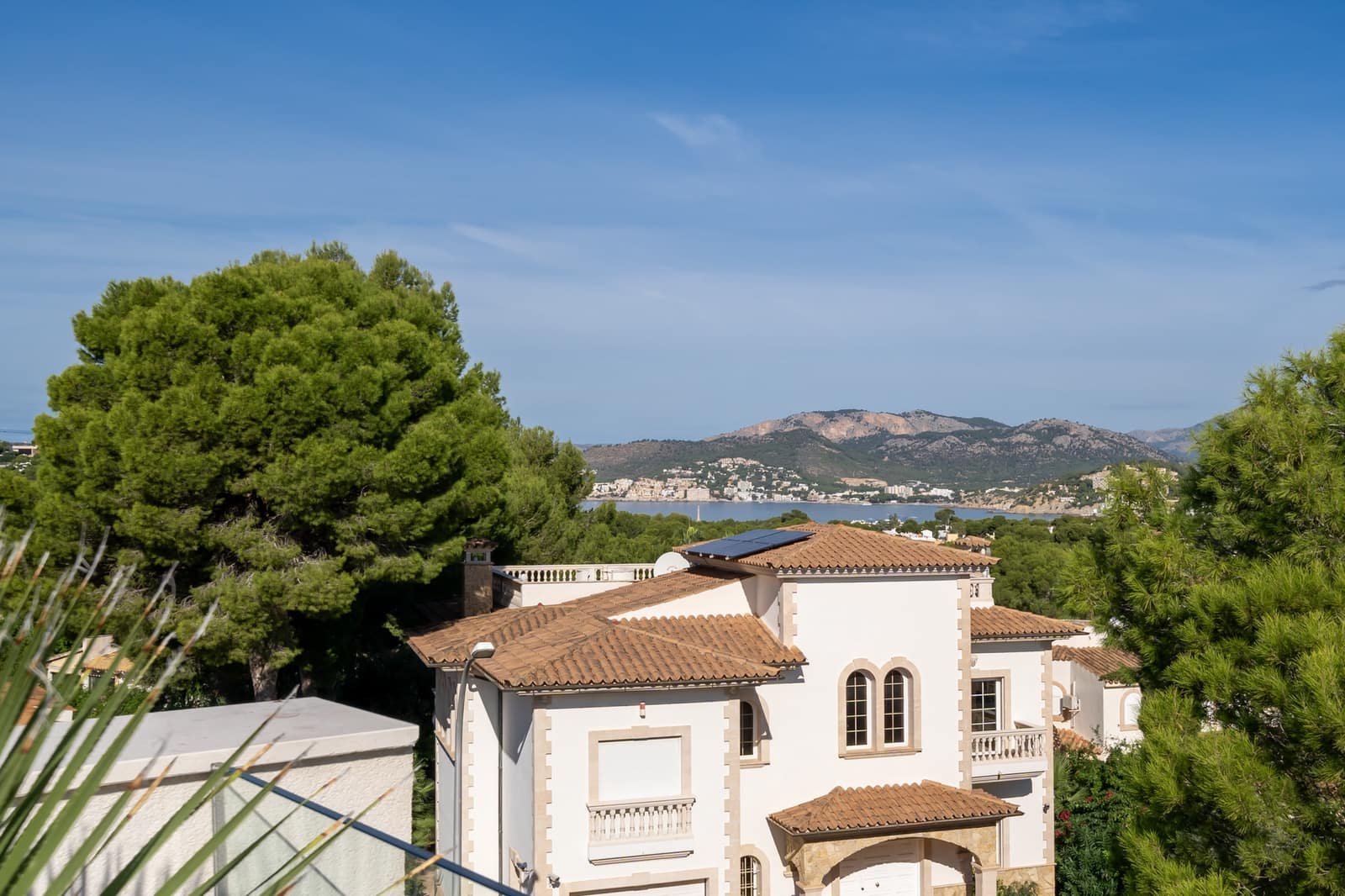 5 soverom Villa til salgs i Santa Ponsa med svømmebasseng garasje - € 4 500 000 (Ref: 10184090)