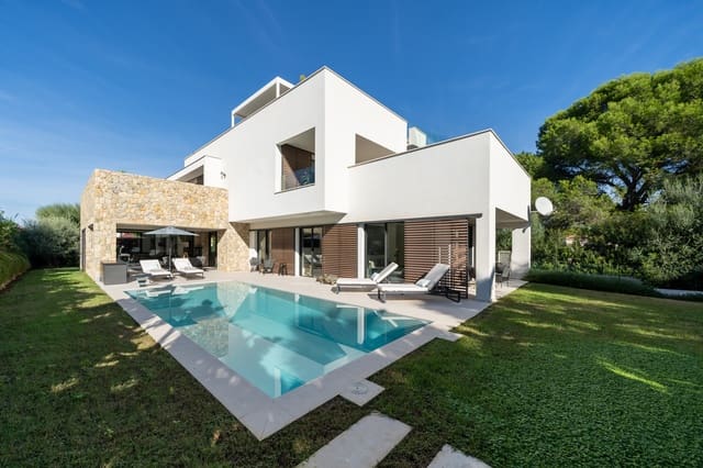 5 soverom Villa til salgs i Santa Ponsa, Calvià med svømmebasseng garasje - € 4 500 000 (Ref: 10184090)