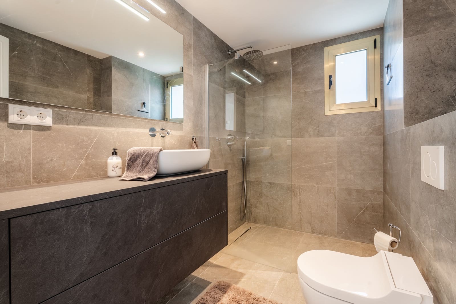 2 soverom Leilighet til salgs i Palma de Mallorca - € 799 000 (Ref: 8630087)